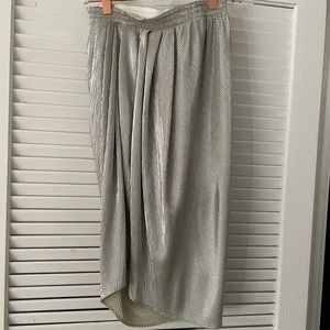 Australian brand silky silver skirt